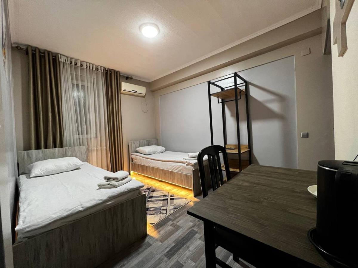 Ave Hotel 奥什 外观 照片