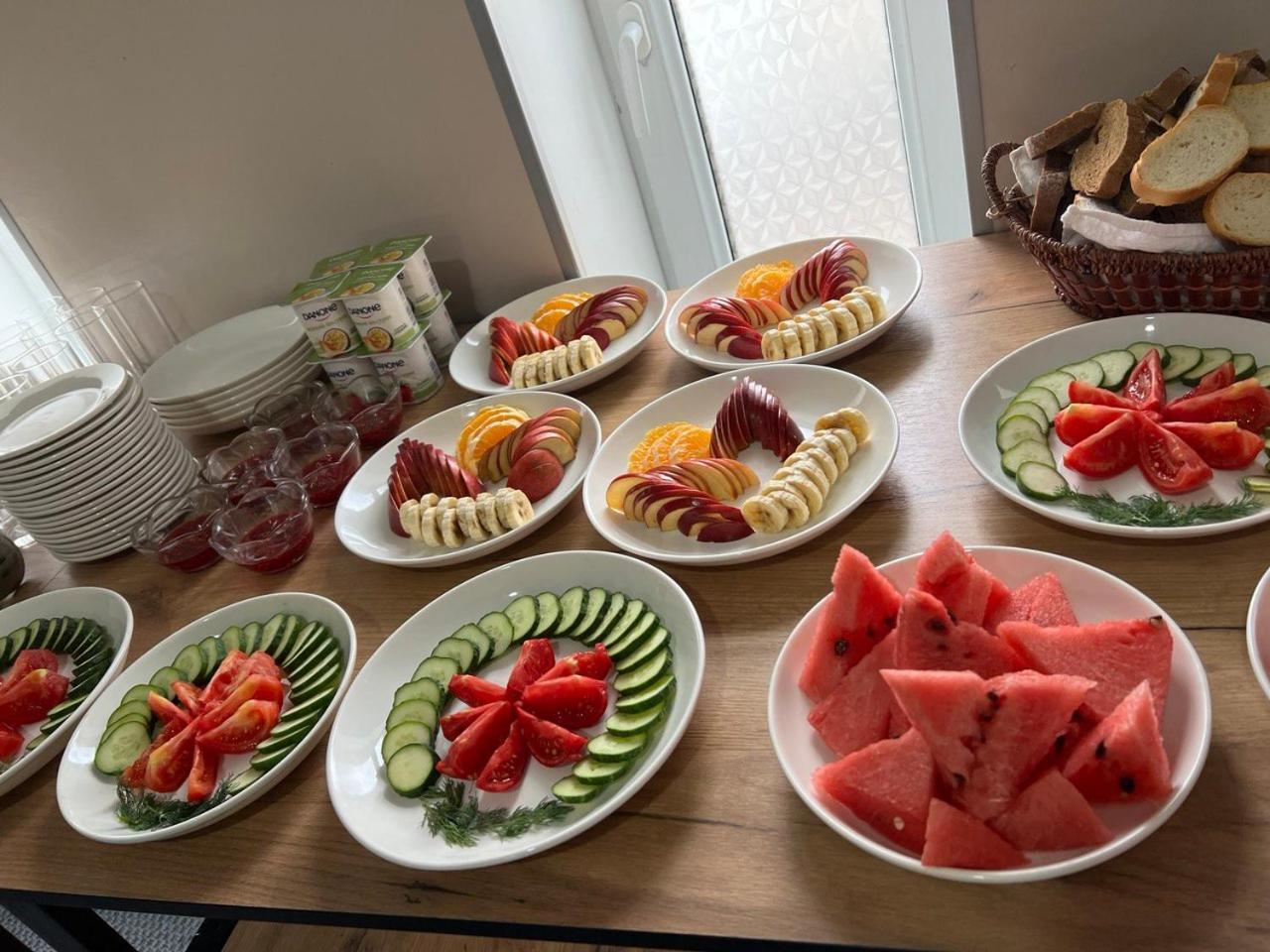 Ave Hotel 奥什 外观 照片